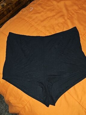Victoria Secret Blaxk Super Soft Sleep Shorts, HR, Sz Lg!!